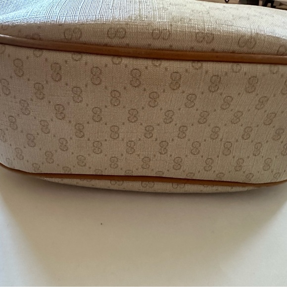 GUCCI // vintage crossbody - Picture 7 of 8